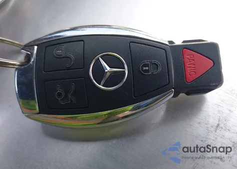 2014 Mercedes-Benz E 350 из США, поврежденный, VIN WDDHF5KB8EB050109